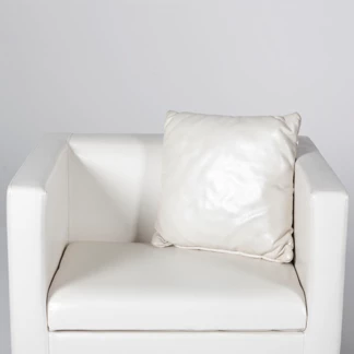 WHITE PILLOW